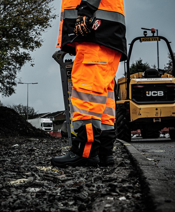 DELTIC HI-VIS OVERTROUSER TWO-TONE