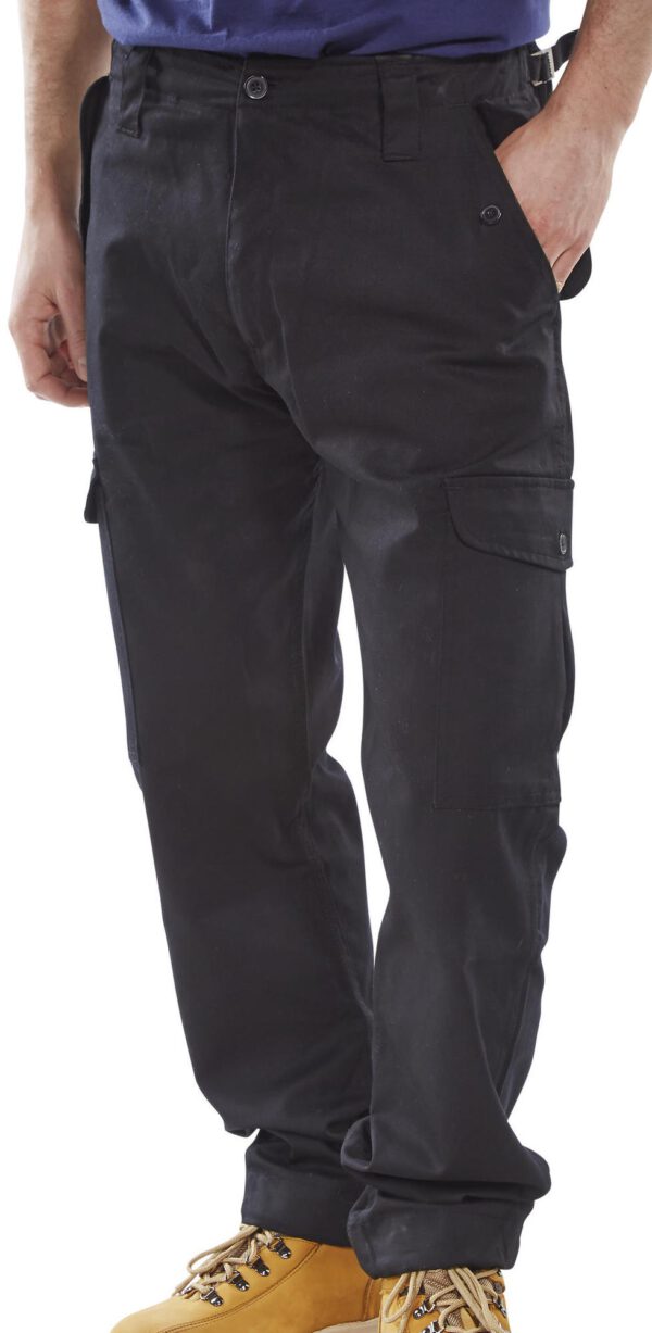 COMBAT TROUSERS