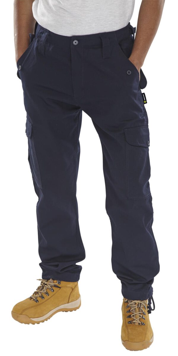 COMBAT TROUSERS