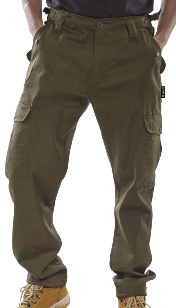 COMBAT TROUSERS